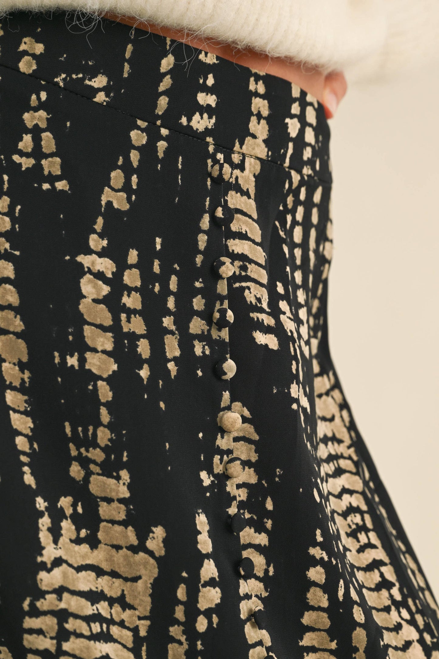 Black/Tan Pattern Skirt