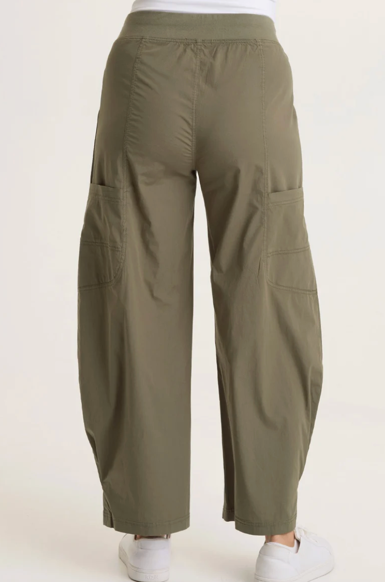 Pender Pant - Moss