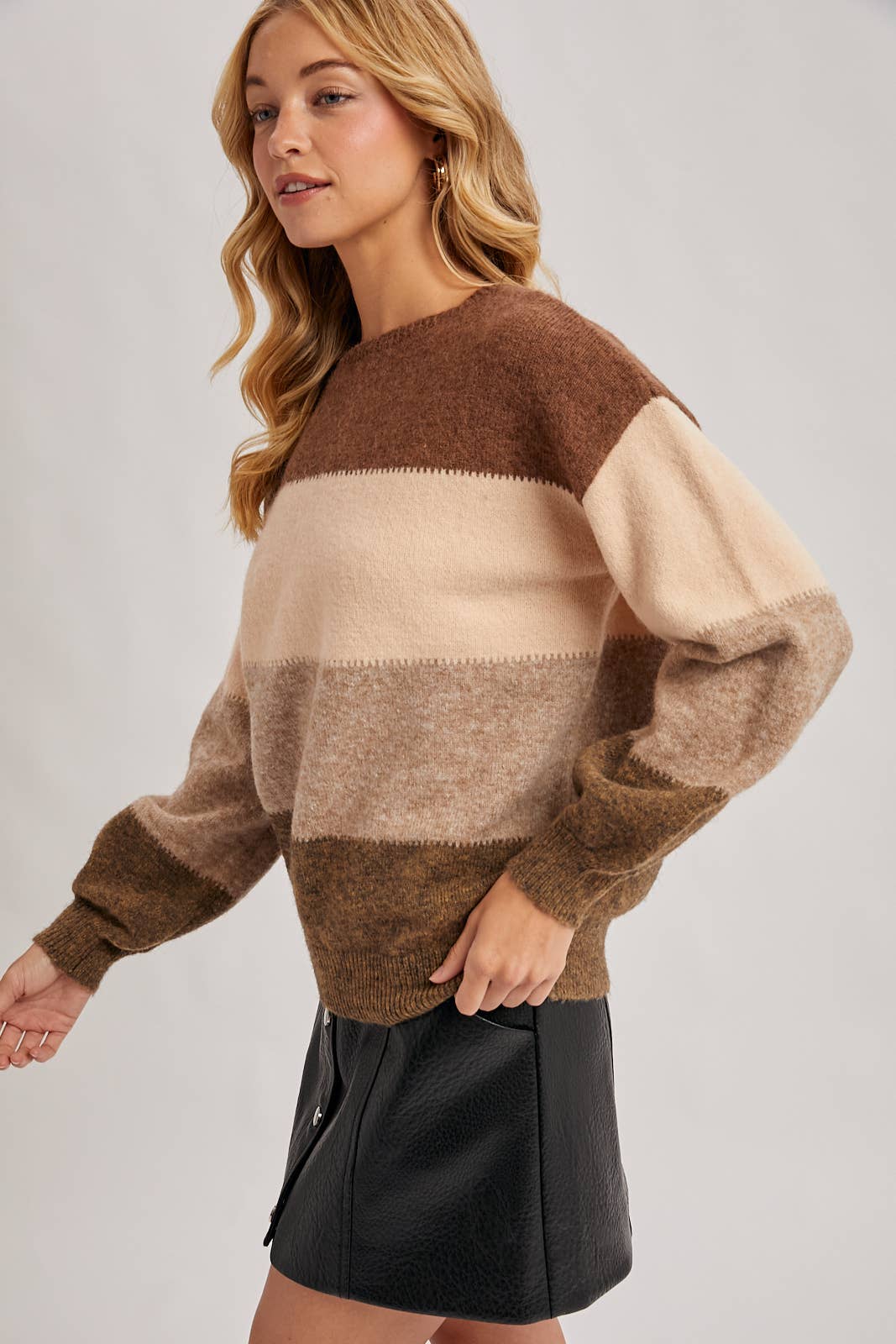 Color Block Pullover - Mocha