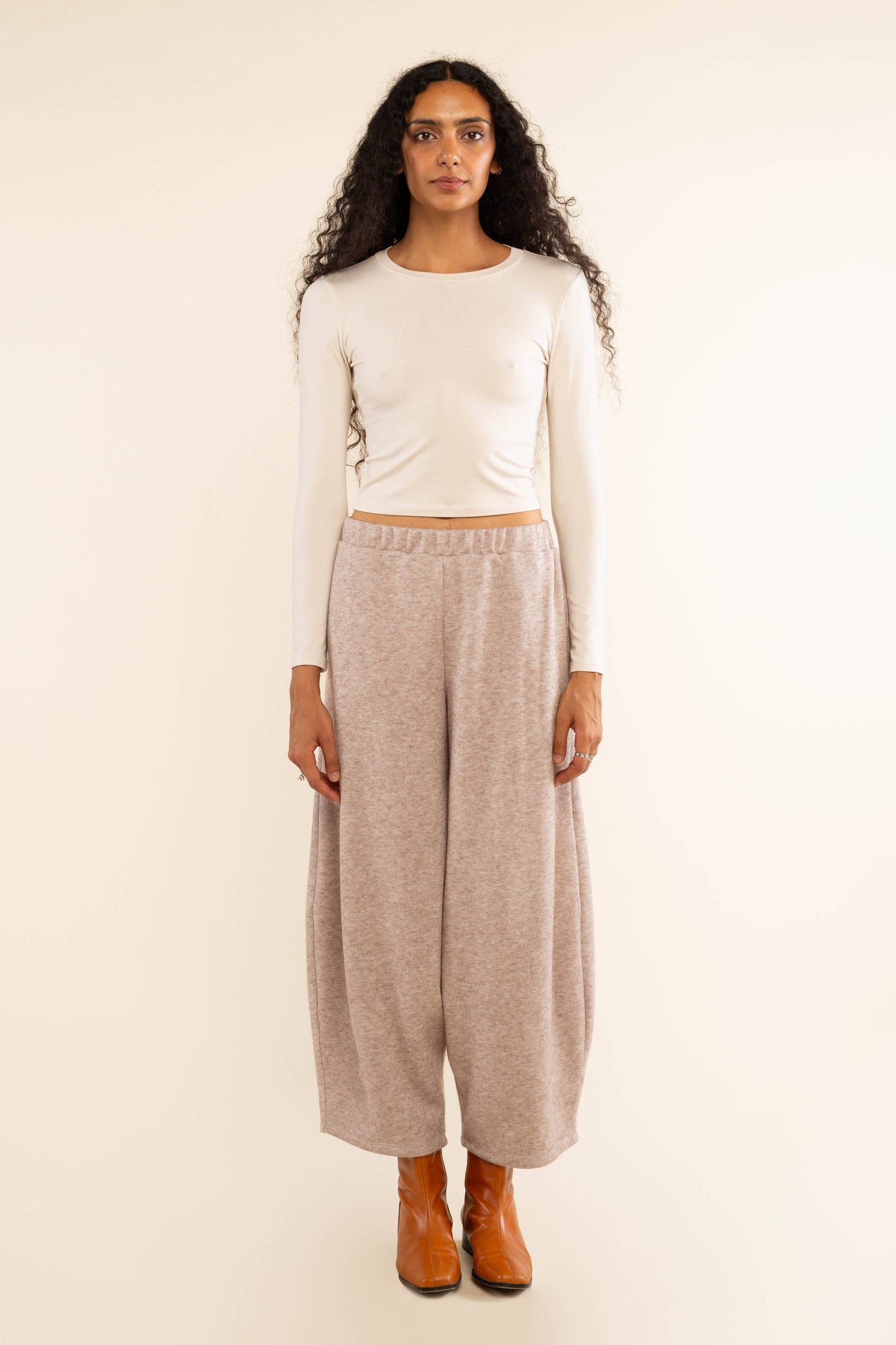 Orion Knit Lantern Pant: Dk Oatmeal