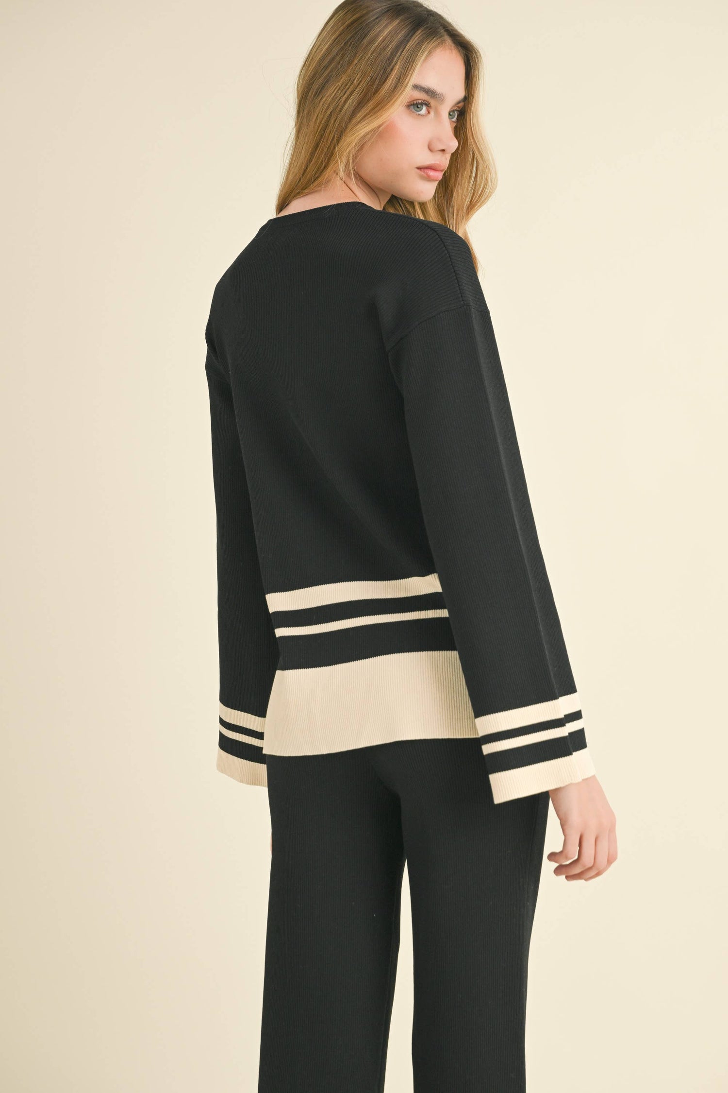 Border Stripe Knit Long Sleeve