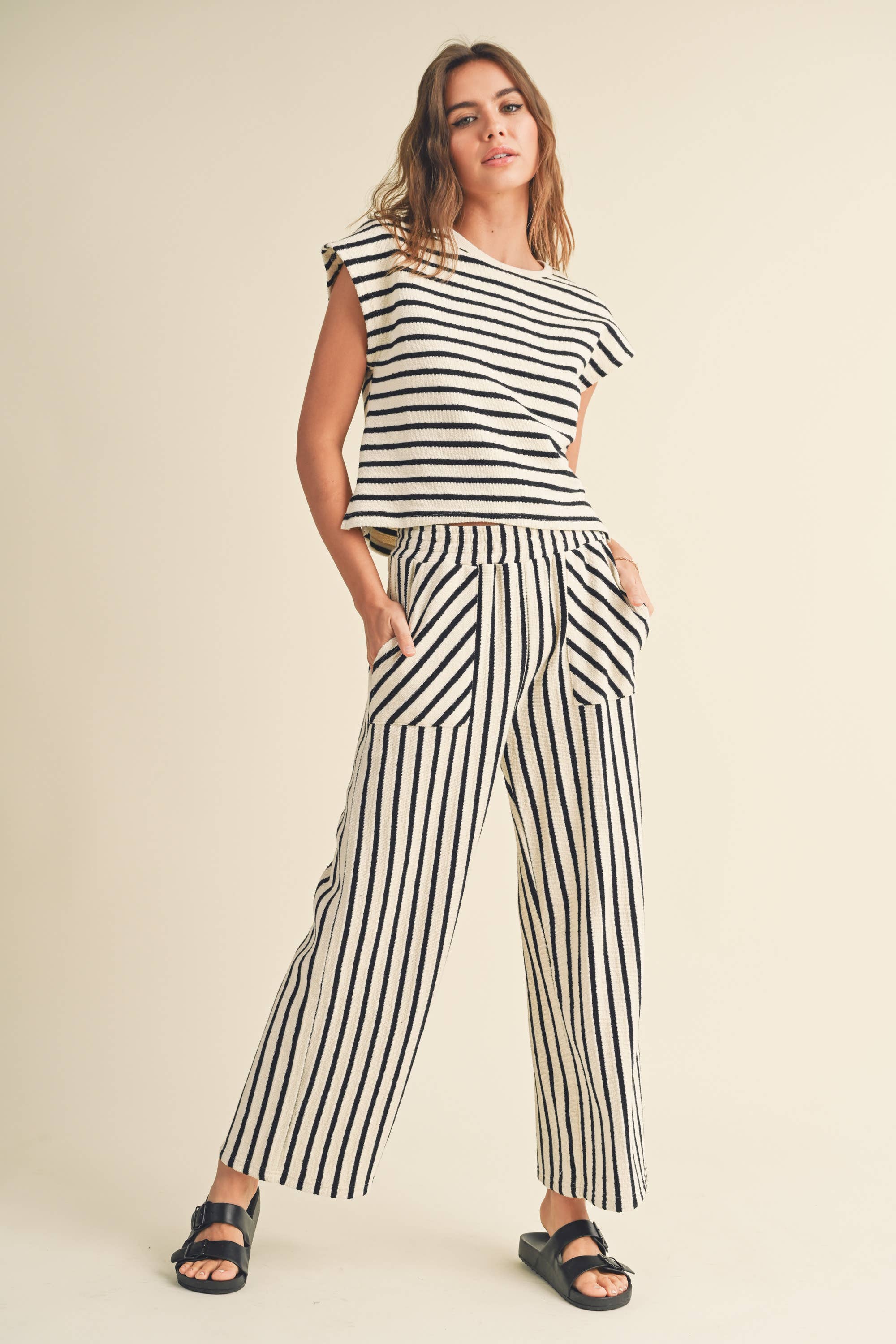 Textured Stripe Knit Pants