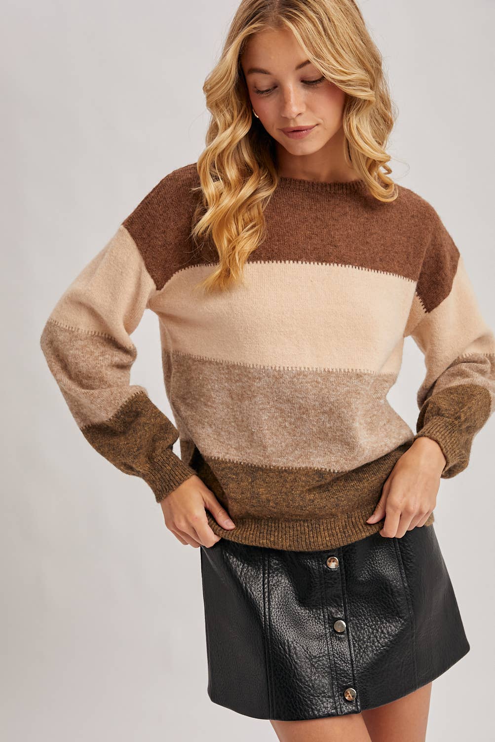 Color Block Pullover - Mocha