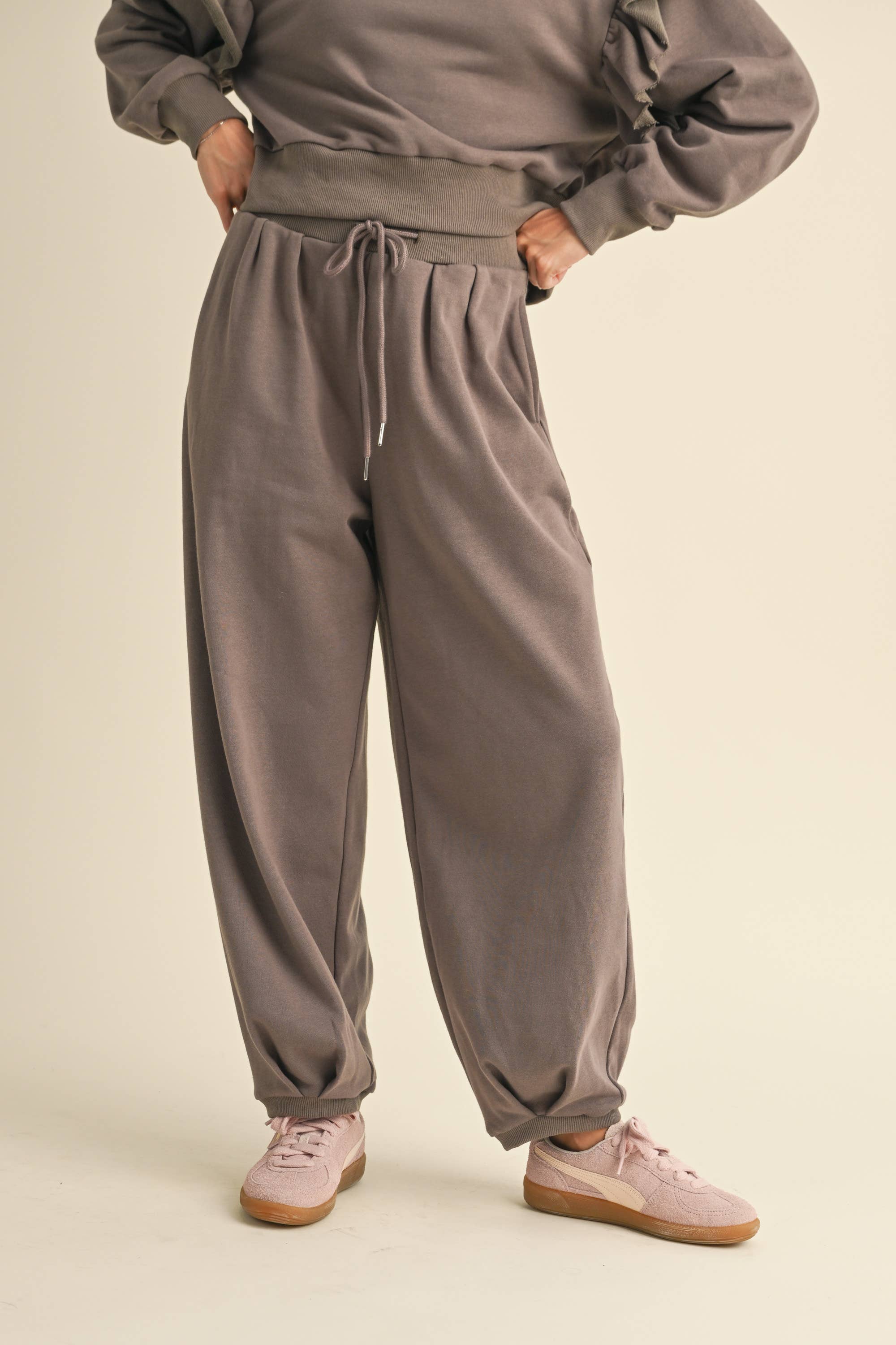 Pleated Sweatpants - Mocha