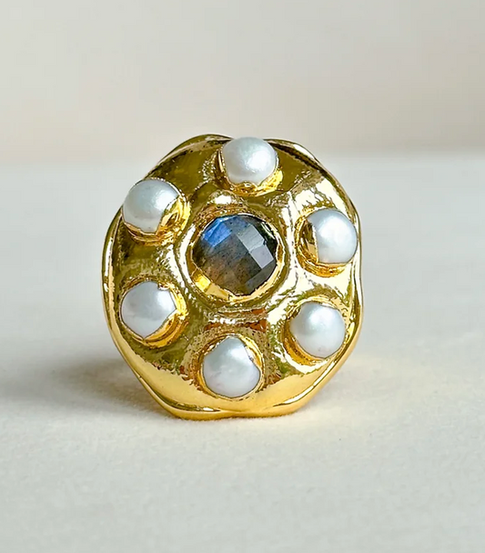 Globe Center Labradorite and Pearl Ring