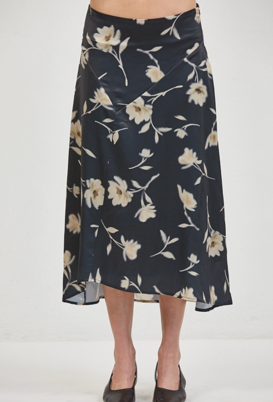 Lewinae Skirt