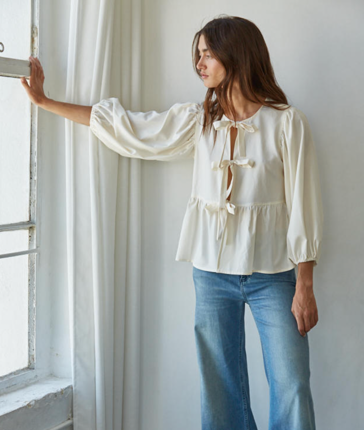 Bow Kisses Top - Cream