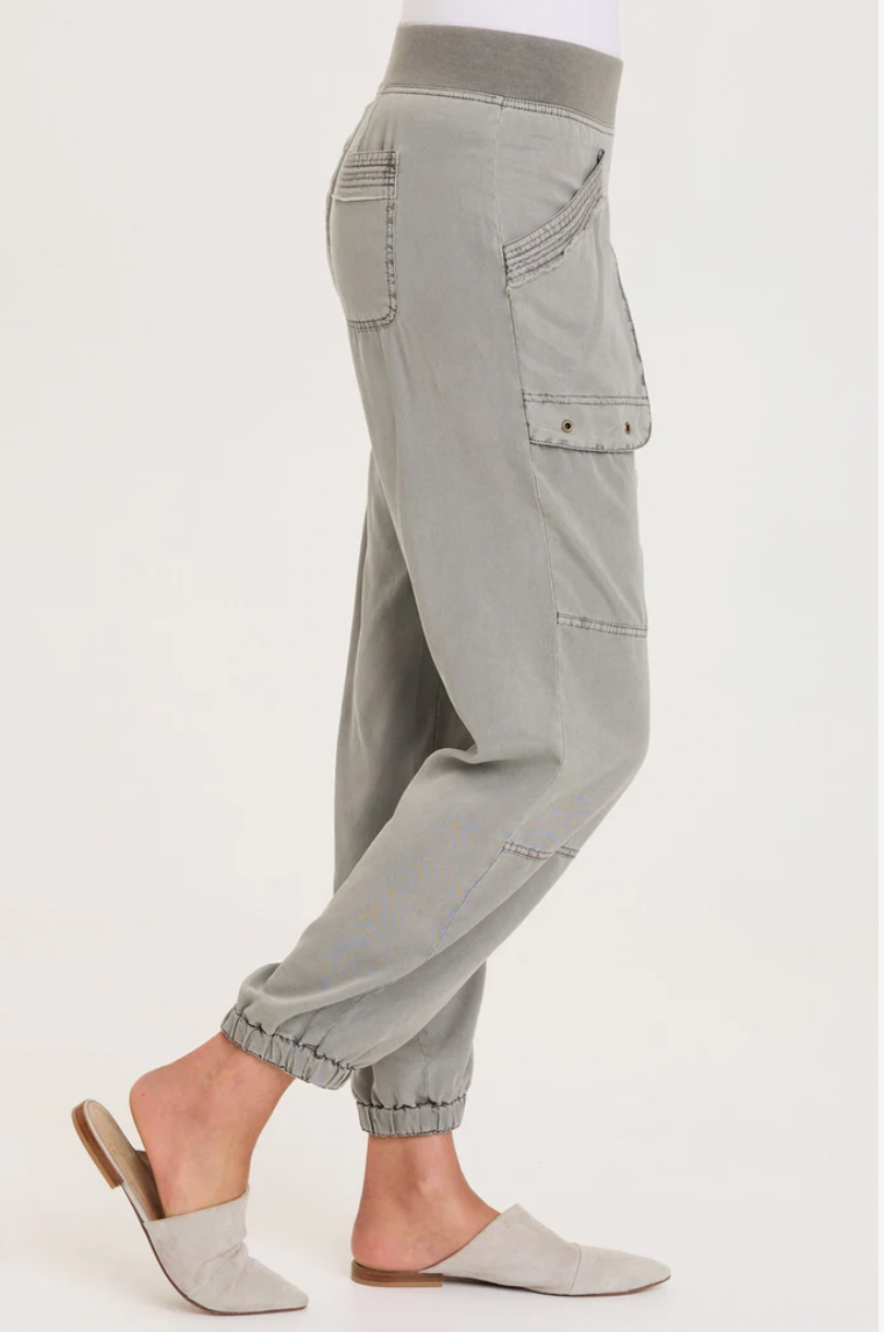 Chattaway Banded Pant