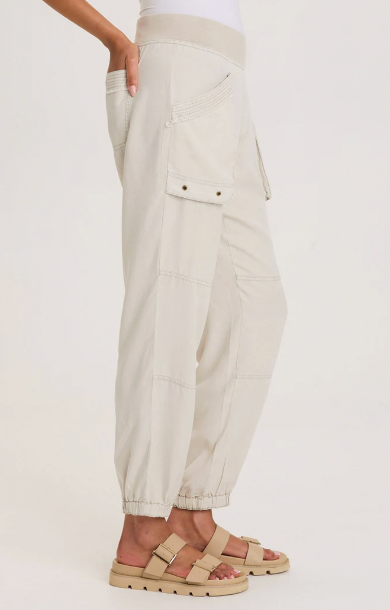 Chattaway Banded Pant