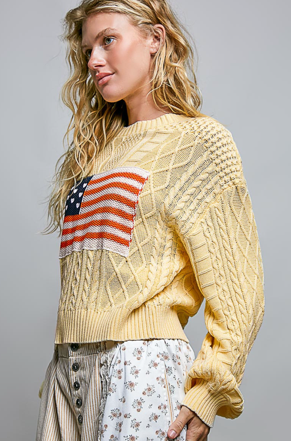 Flag USA Sweater - Yellow