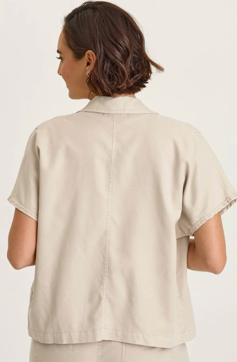 Hugh Jacket - Clay