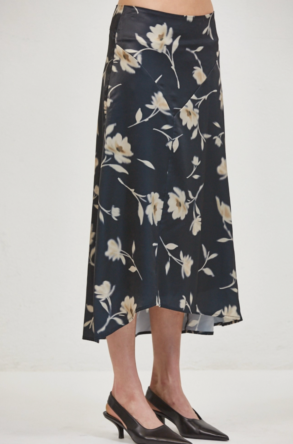 Lewinae Skirt