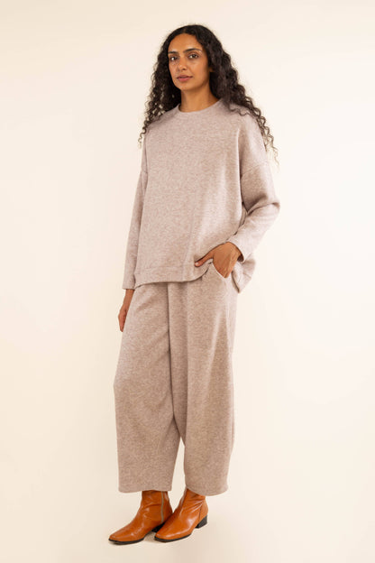 Orion Knit Lantern Pant: Dk Oatmeal