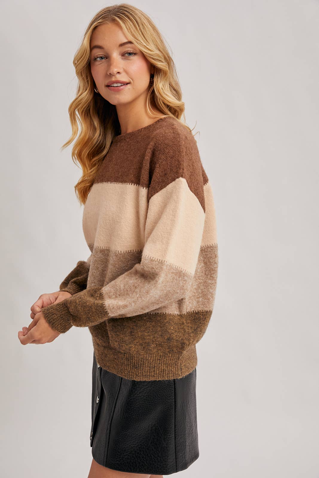 Color Block Pullover - Mocha