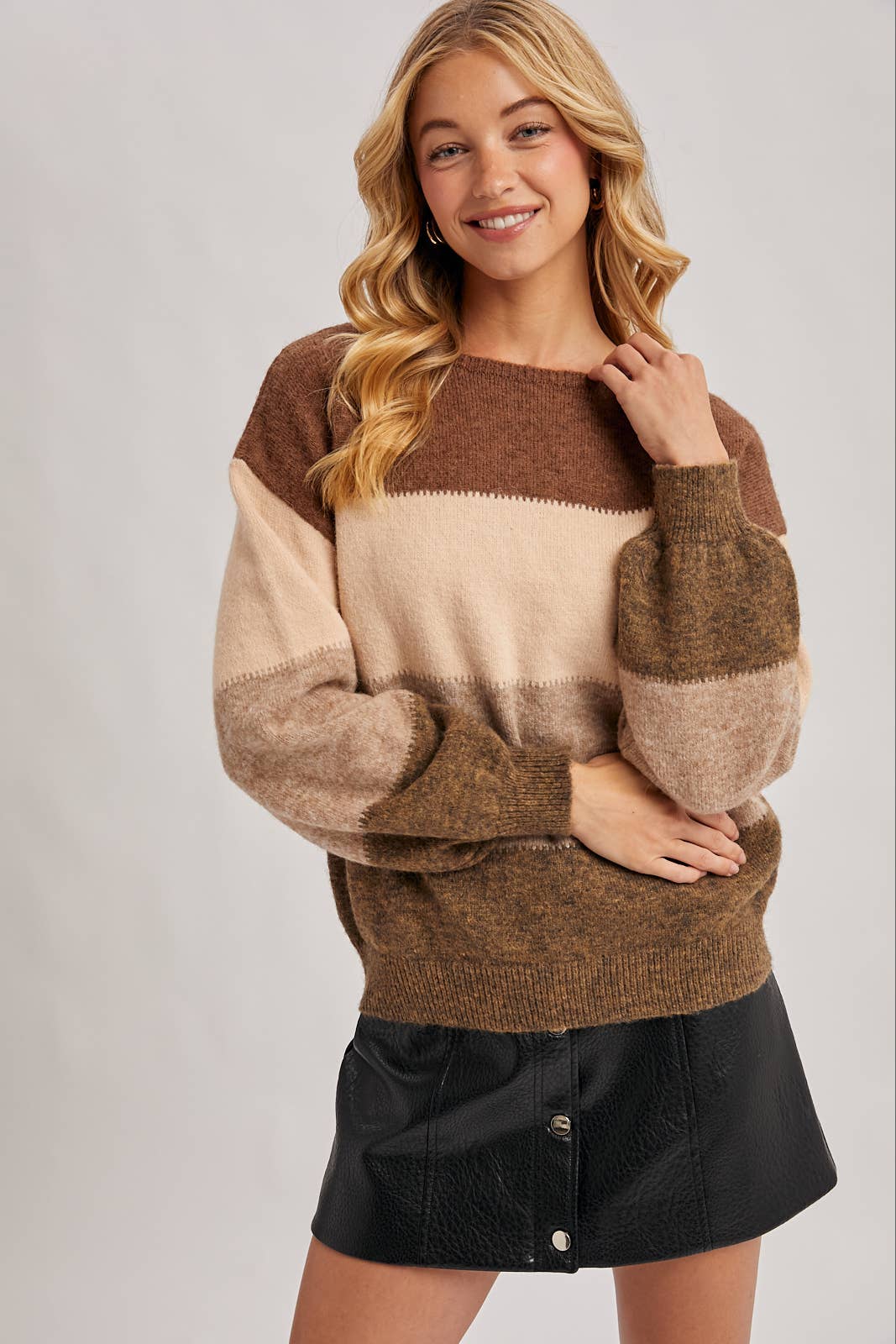 Color Block Pullover - Mocha
